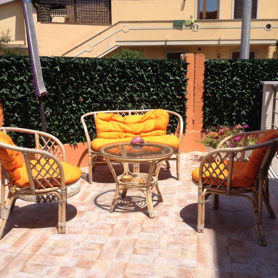 Casa Vacanze Villa Carmela Porto Torres Exterior photo